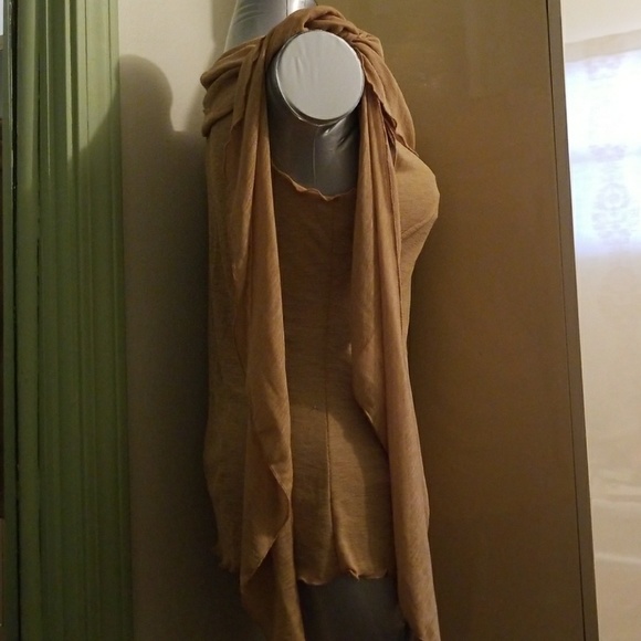 Top - Picture 7 of 7